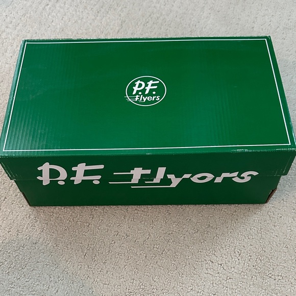 P.F. Flyers Kids Sneakers - Green Box Size 4 - Picture 1 of 6